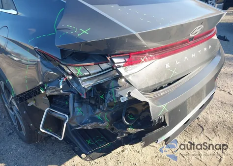 2024 Hyundai Elantra Sel from USA, damaged, VIN KMHLS4DG0RU695152